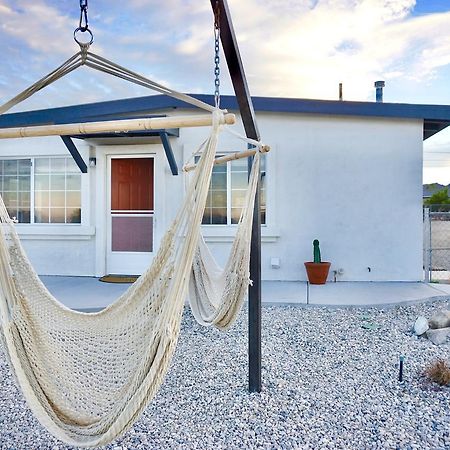 M&L Desert Cottage - 6 Min To North Entry Of Jtnp! ทเวนตีไนน์พาล์มส์ ภายนอก รูปภาพ